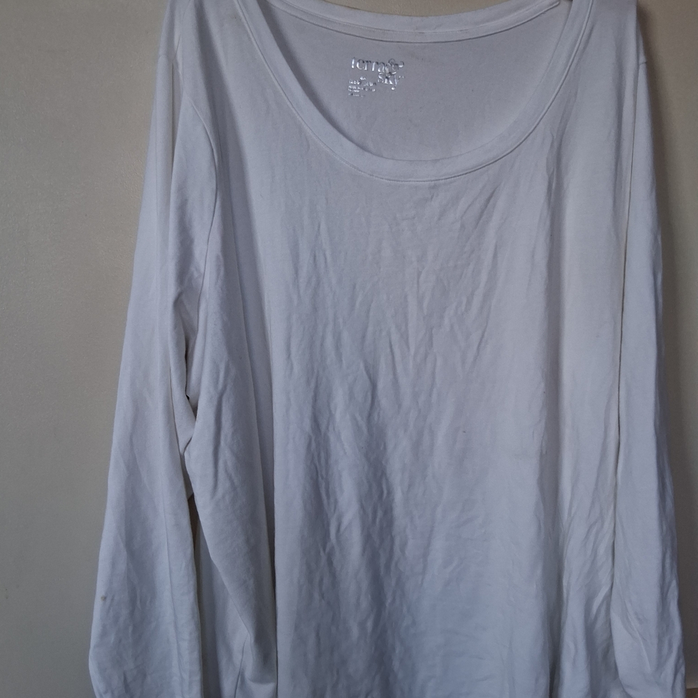 Terra & Sky Women's Long Sleeve Top - Classic White